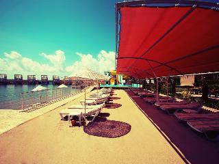 Гостиница Asrin Beach Hotel