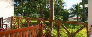 Гостиница Uroa Bay Beach Resort