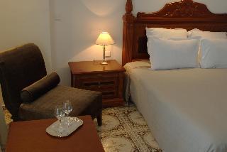 Гостиница The Cliff Beach & Spa Resort