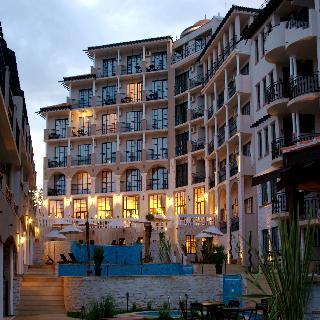Гостиница The Cliff Beach & Spa Resort