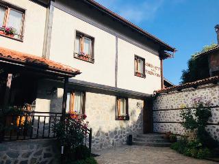 Hotel Todeva House