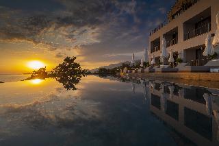 Hotel Vivid Blue Serenity Resort