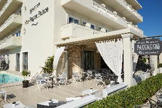 Mayor Mon Repos Palace, Art Hotel