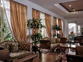 Гостиница Pilot Beach Resort