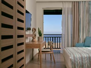 Гостиница Pilot Beach Resort
