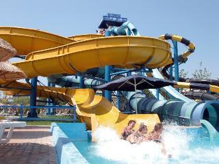 Гостиница Aqualand Resort