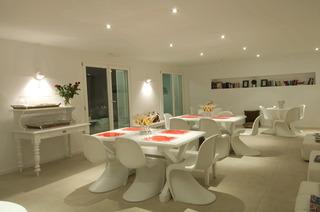 Hotel Perantzada 1811 Art