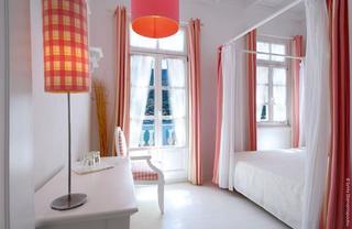 Hotel Perantzada 1811 Art