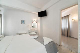 Hotel Artemis Suites