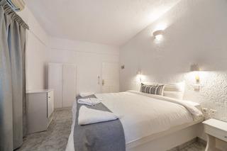 Hotel Artemis Suites