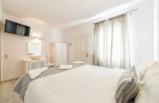 Hotel Artemis Suites
