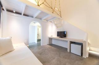 Hotel Artemis Suites