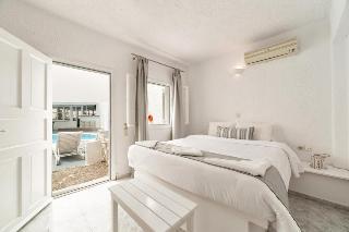 Hotel Artemis Suites