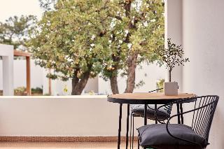 Гостиница Minos Beach Art Hotel