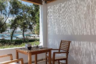 Гостиница Minos Beach Art Hotel