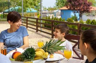 Гостиница Cronwell Platamon Resort