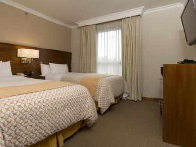 Гостиница Embassy Suites By Hilton Bogota Rosales