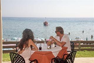 Гостиница Glyfada Beach