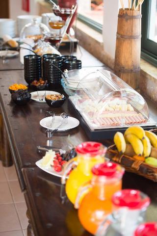 Hotel Akra Morea