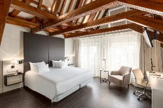Гостиница NH Collection Amsterdam Barbizon Palace
