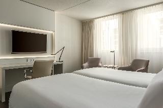Гостиница NH Collection Amsterdam Barbizon Palace