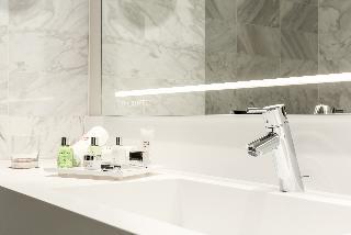 Гостиница NH Collection Amsterdam Barbizon Palace
