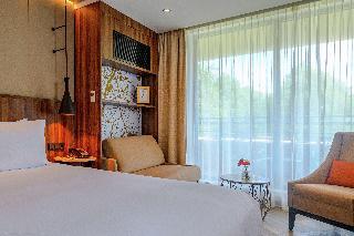 Гостиница DoubleTree by Hilton Royal Parc Soestduinen