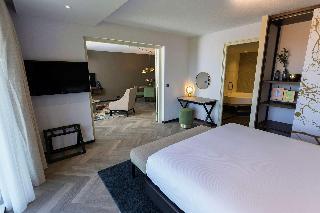 Гостиница DoubleTree by Hilton Royal Parc Soestduinen