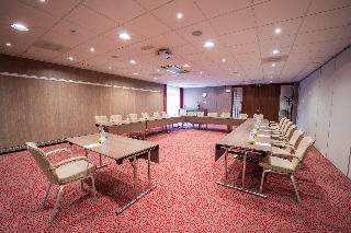 Гостиница Golden Tulip Zoetermeer-Den Haag