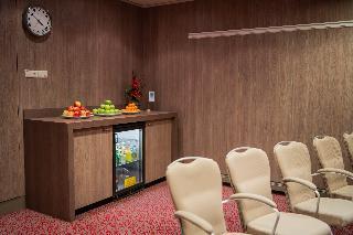 Гостиница Golden Tulip Zoetermeer-Den Haag