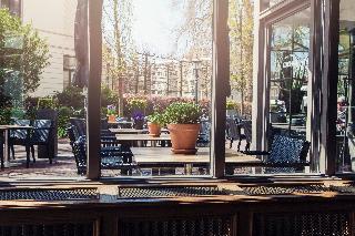 Гостиница Carlton Square