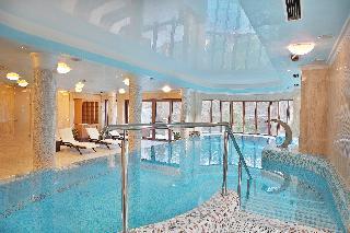 Гостиница Retro Riverside Wellness Resort