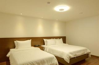 Гостиница Jeju Uni Hotel