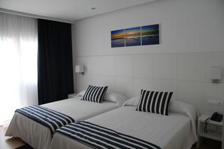 Гостиница Voramar