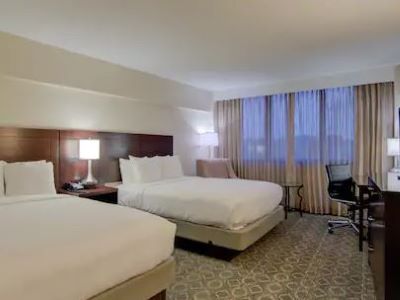 Гостиница Doubletree North Druid Hills Emory Area