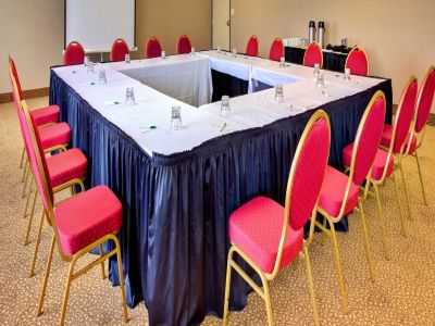 Гостиница Holiday Inn San Diego La Mesa