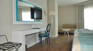 Hotel Seashell Resort & Spa