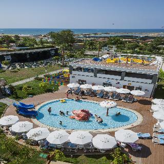 Hotel Seashell Resort & Spa