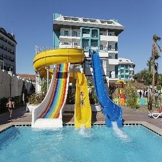 Hotel Seashell Resort & Spa