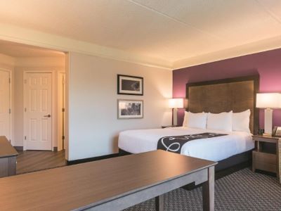 Гостиница La Quinta Inn And Suites Alpharetta