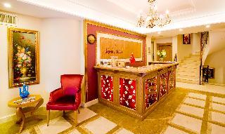 Гостиница GLK PREMIER Regency Suites & Spa