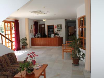 Гостиница Tugasa Hotel El Almendral