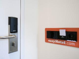 Easyhotel The Hague City Centre