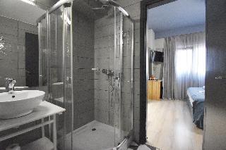 Гостиница Be My Guest Athens