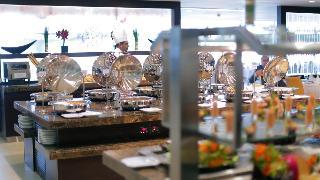 Гостиница Occidental Sharjah Grand
