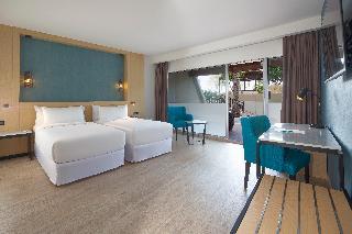 Гостиница Occidental Sharjah Grand
