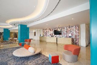 Гостиница Occidental Sharjah Grand