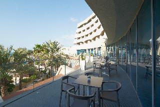 Гостиница Occidental Sharjah Grand