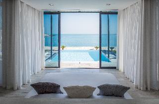 Hotel Zaya Nurai Island Resort