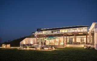 Hotel Zaya Nurai Island Resort